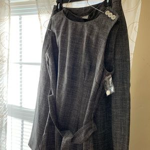 Women 2 piece set size 12 black and white